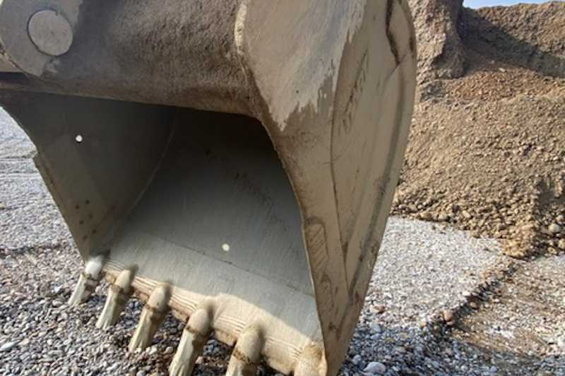 OmecoHub - Immagine HYUNDAI HX520L